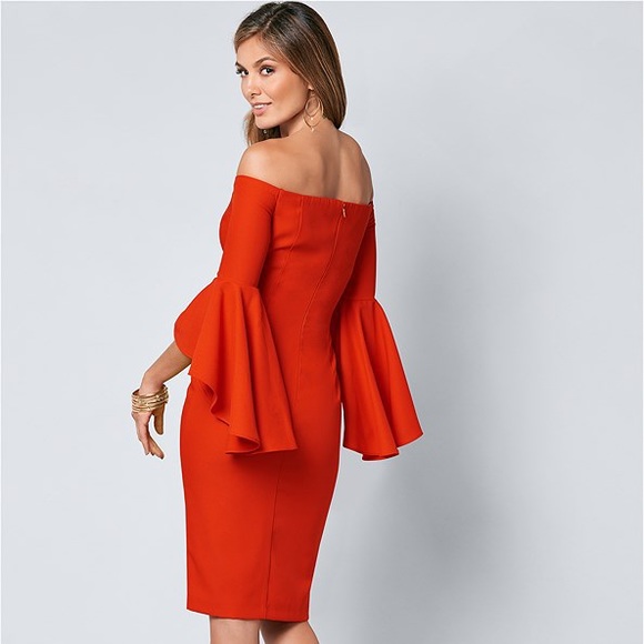 LOVELY SLEEVE DETAIL DRESS - Picture 3 of 8